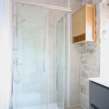 Malo Otel Trogir