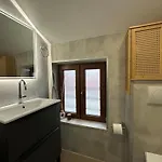 מלון Boutique Malo - Old Town And Parking טרוגיר
