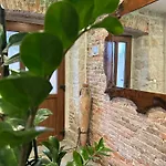 Boutique Malo - Old Town And Parking מלון 3*