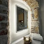 מלון Boutique Malo - Old Town And Parking 3*