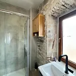 Boutique Malo - Old Town And Parking מלון 3*