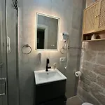 מלון Boutique Malo - Old Town And Parking