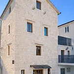 Boutique Malo - Old Town And Parking 3*