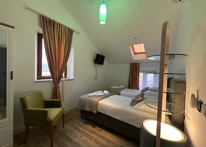 Malo Hotell