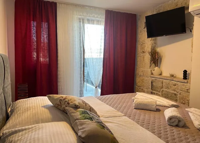Malo Hotell 3*
